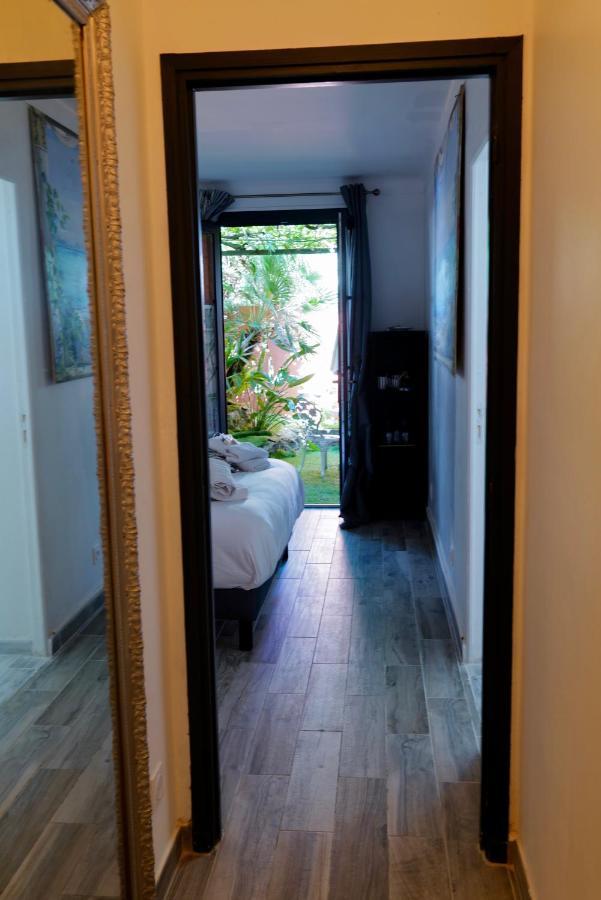 Lou Pitchoun Luxe Et Serenite Au Coeur De Saint-Tropez Suite Familiale Avec Chambre Separee Avec Jardin Enchanteur Pour 4 Adultes Et 1 Enfant Exterior photo